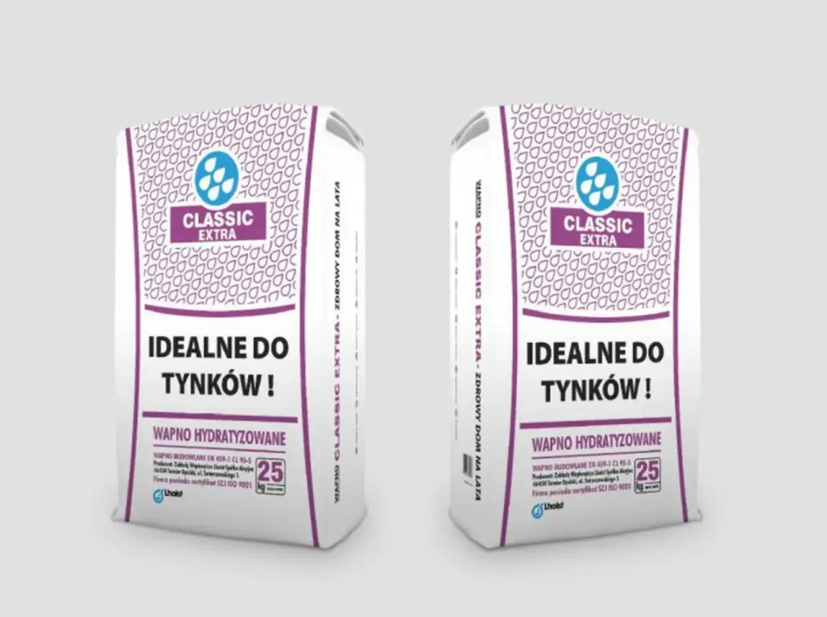 Dwie torby wapna hydratyzowanego Classic Extra, idealne do tynków. Zastosowanie tego produktu gwarantuje trwałość i zdrowy dom na lata.