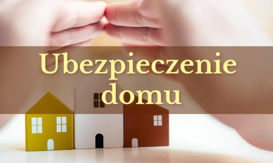 Dwie dłonie chroniące trzy domki symbolizujące ubezpieczenie budowy domu.